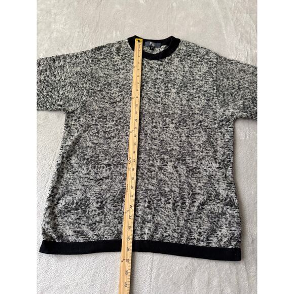Vintage Fiji Made in Italy Short Sleeve Sweater T-Shirt Men’s Large Gray Black - Picture 7 of 7